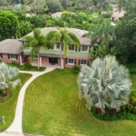 7 Summit Pathways - Tampa, FL - aerial view of the front of the house