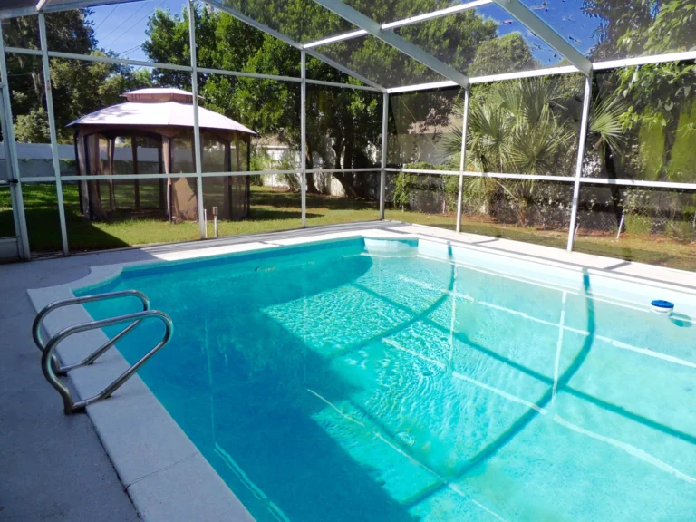 7 Summit Pathways - Tampa, FL - covered pool area